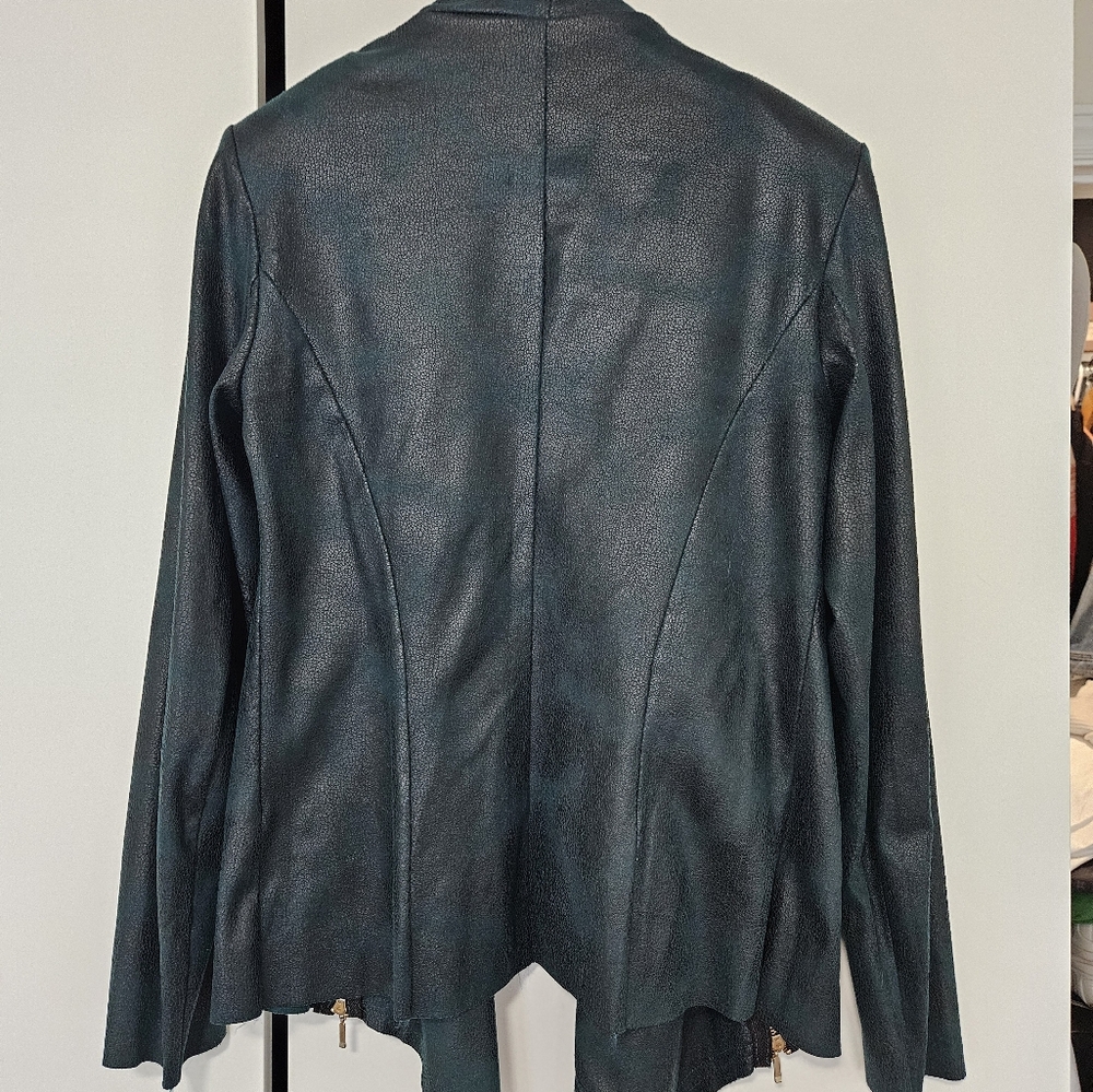 Jacket - Picture 3 of 7